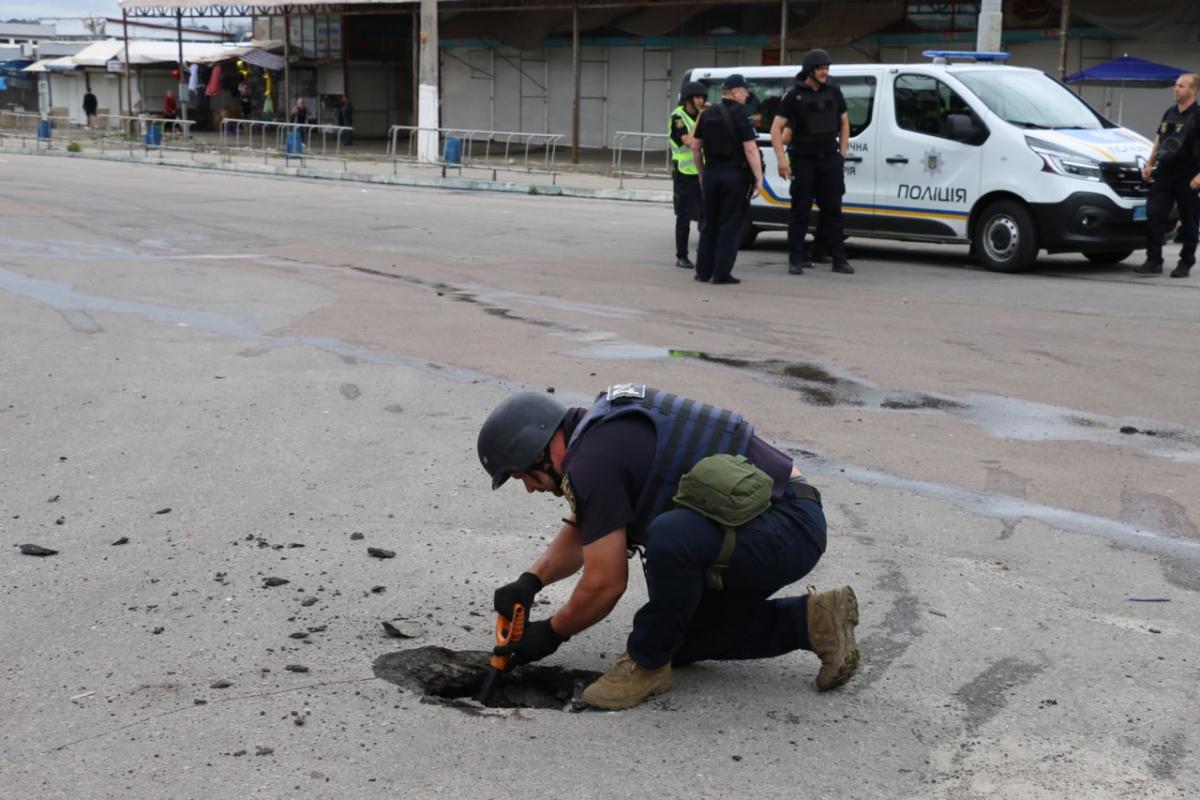 Жертвами сьогоднішнього обстрілу Харкова стали дві людини / фото ДСНС