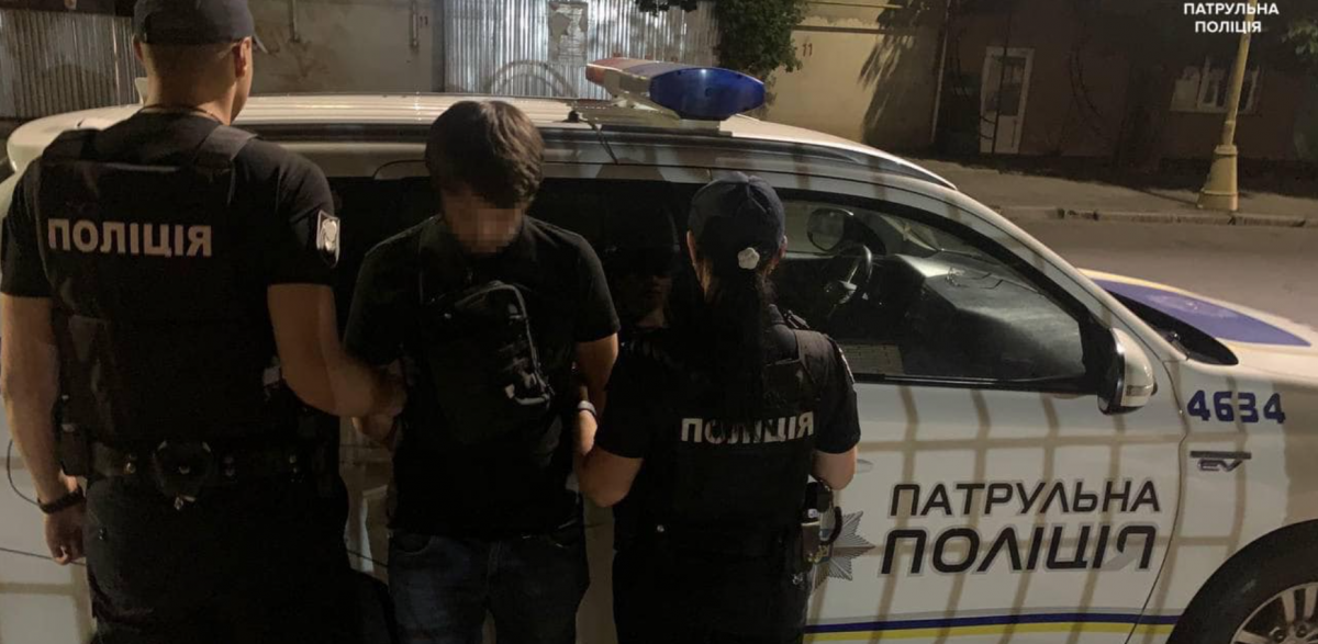 В Украине задержали очередного предателя / фото Патрульная полиция В Украине задержали очередного предателя / фото Патрульная полиция