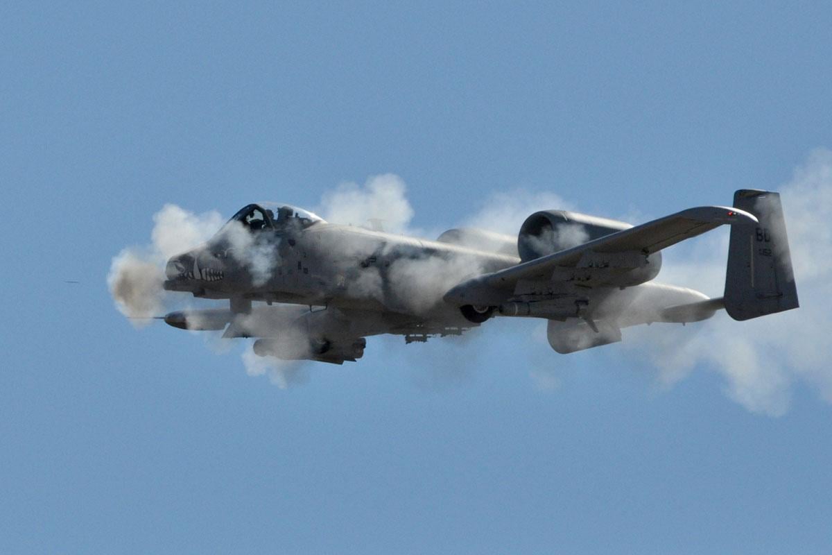Літак, який не падає: як A-10 Thunderbolt II повертається на базу навіть після ураження