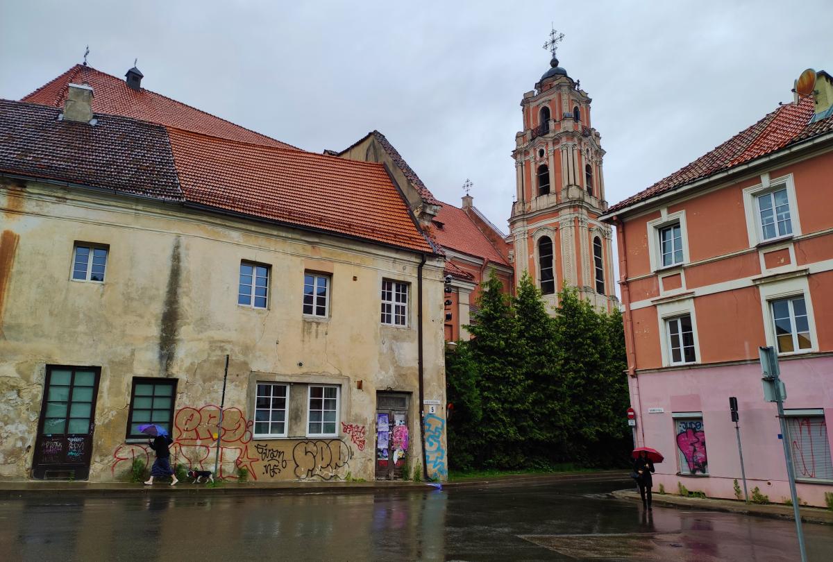 Дощі для Вільнюса норма / фото Марина Григоренко Дощі для Вільнюса норма / фото Марина Григоренко