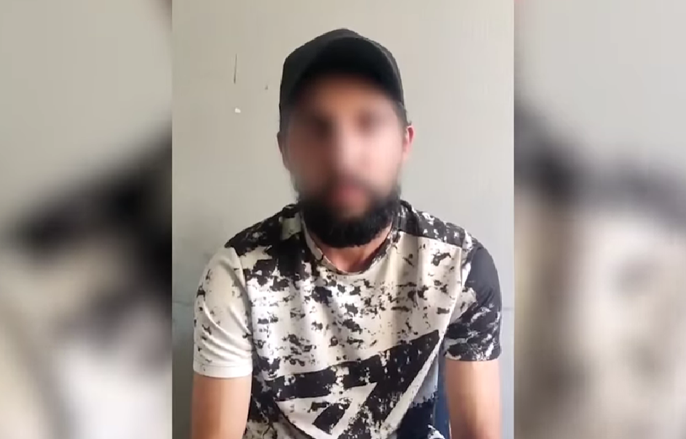 Задержанный уверяет, что не поддерживает РФ / скриншот видео Задержанный уверяет, что не поддерживает РФ / скриншот видео