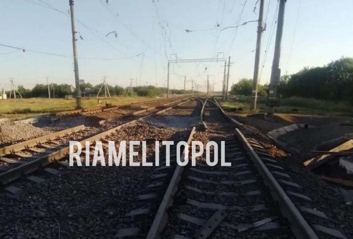 Повреждена железнодорожная инфраструктура в Мелитопольском районе / t.me/riamelitopol