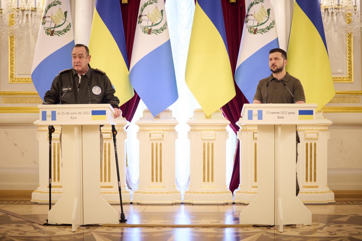 Президент Гватемали Алехандро Джамматтеї Файа прибув з візитом в Україну / фото president.gov.ua Президент Гватемали Алехандро Джамматтеї Файа прибув з візитом в Україну / фото president.gov.ua