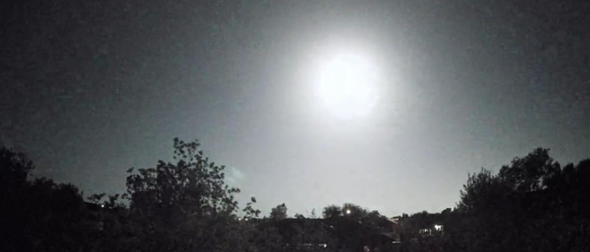 У небі над США помітили яскраву вогненну кулю / скріншот з відео