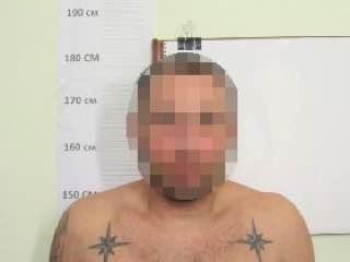 Понад три роки ґвалтував неповнолітніх доньок співмешканки: у Києві судитимуть збоченця Понад три роки ґвалтував неповнолітніх доньок співмешканки: у Києві судитимуть збоченця