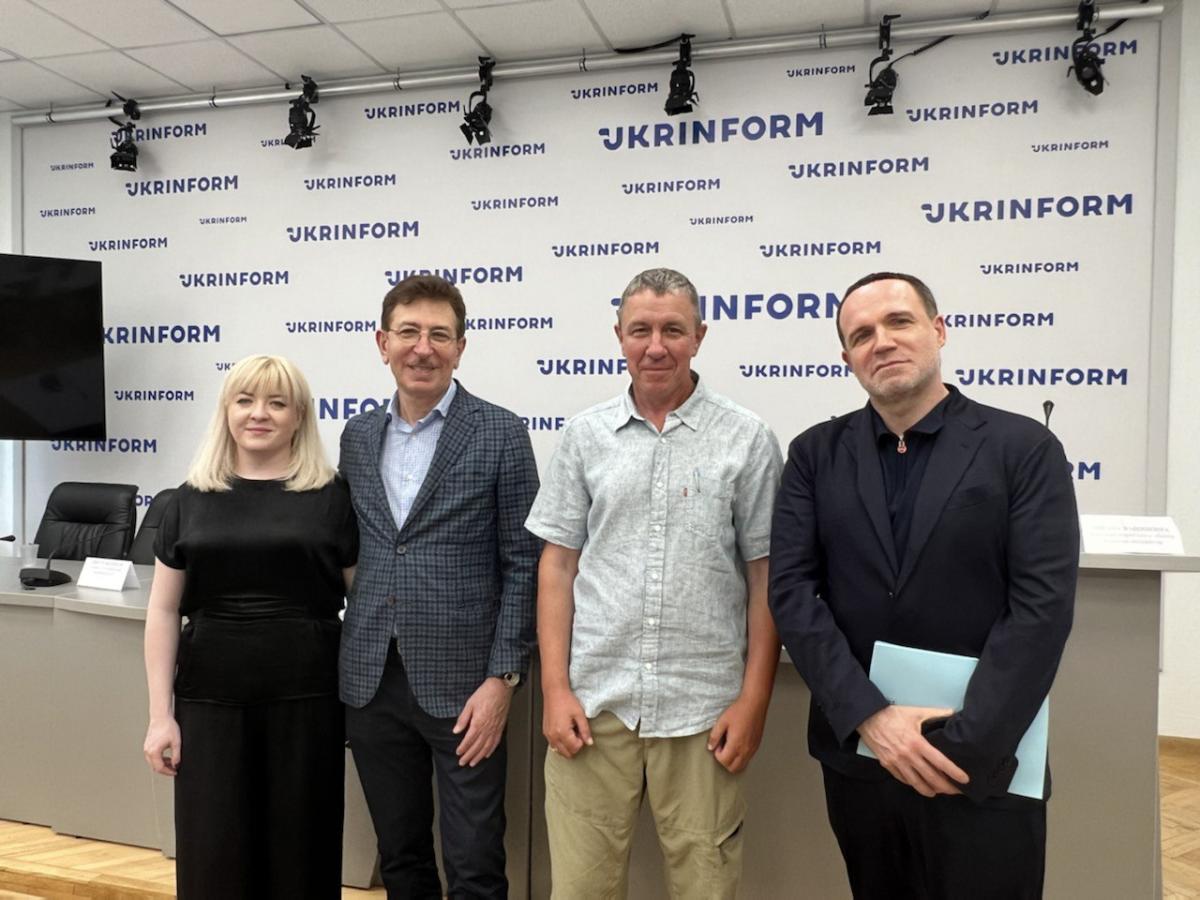 Бизнес должен активно использовать свои компетенции для общей победы - Александр Сосис Бизнес должен активно использовать свои компетенции для общей победы - Александр Сосис