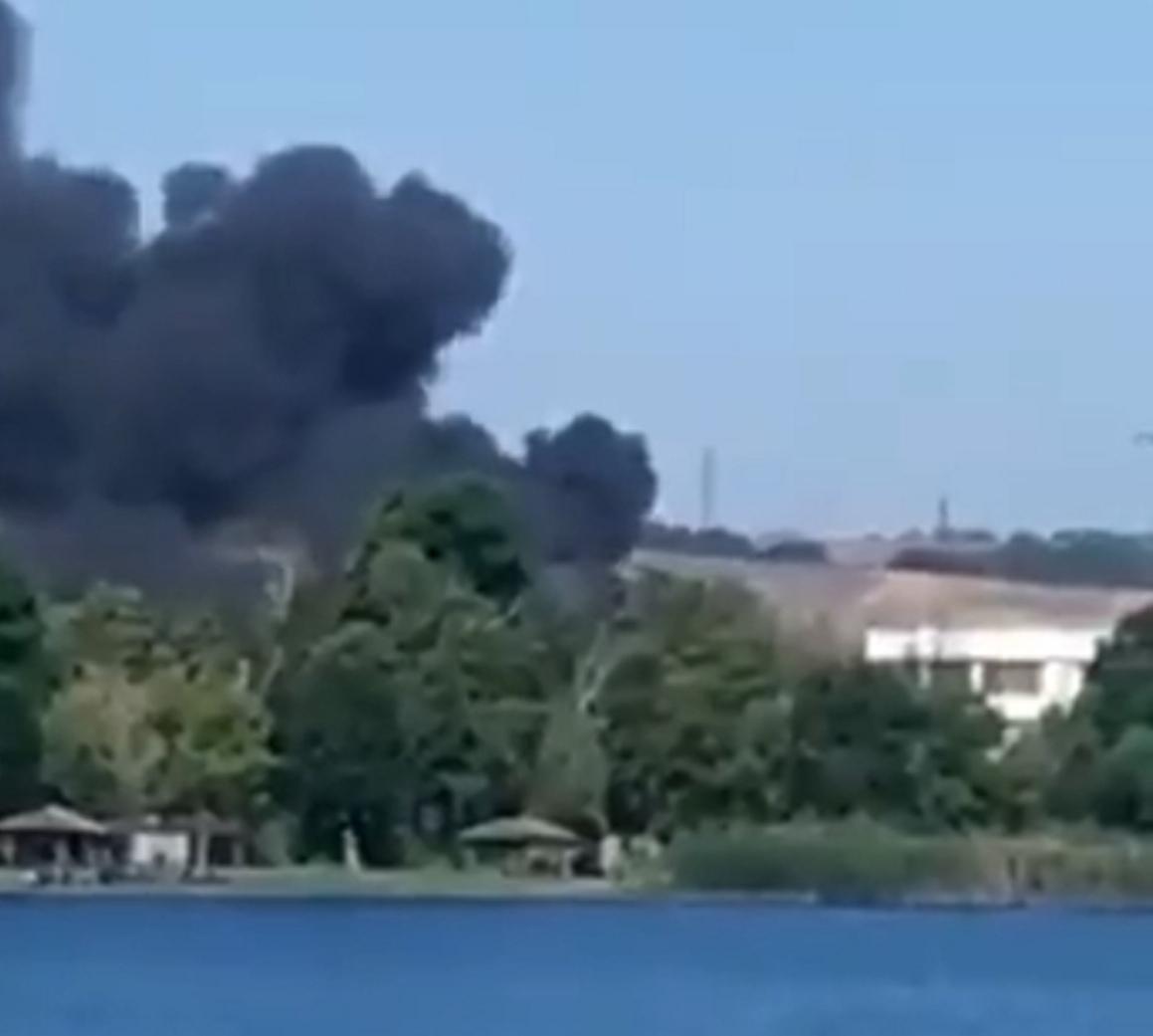 Украинские защитники уничтожили склад боеприпасов оккупантов в Алчевске / скриншот с видео Украинские защитники уничтожили склад боеприпасов оккупантов в Алчевске / скриншот с видео