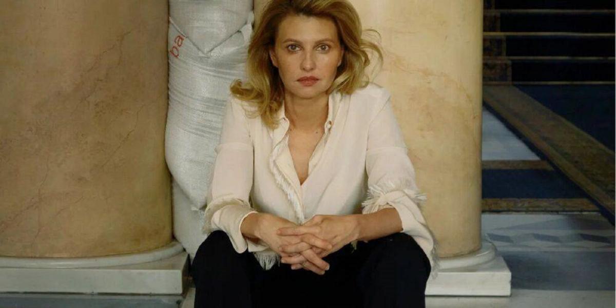 Зеленська пояснила, що разом з фотографкою переглядали концепцію для фотосесії, "але до кінця не знали, як це буде" / instagram.com/britishvogue Зеленська пояснила, що разом з фотографкою переглядали концепцію для фотосесії, "але до кінця не знали, як це буде" / instagram.com/britishvogue