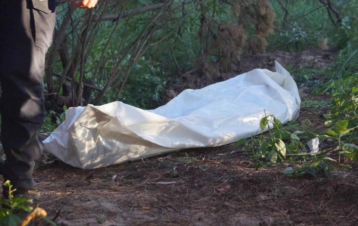 The bodies of the victims of the occupiers have already been found nearby / facebook.com/pol.kyivregion The bodies of the victims of the occupiers have already been found nearby / facebook.com/pol.kyivregion