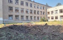 Удари окупантів по Харківщині: зруйновані школа-інтернат і ферма з вирощування равликів