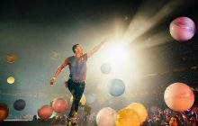 Легендарний британський гурт Coldplay переспівав "Обійми" у Варшаві (відео)