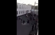 Росія набирає зеків для відправки на війну: у мережу "просочилося" відео з в'язниці