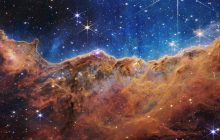 NASA показало первые снимки телескопа "Джеймс Уэбб" (фоторепортаж)