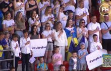 DOROFEEVA, KAZKA та Інесса Грицаєнко виступили під час благодійного матчу "Антверпен" — "Динамо" у Бельгії