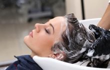 Як правильно і часто потрібно мити голову: поради фахівців по догляду за волоссям