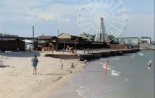 Нет даже медуз: оккупанты "освободили" пляжи Кирилловки от туристов (фото, видео)