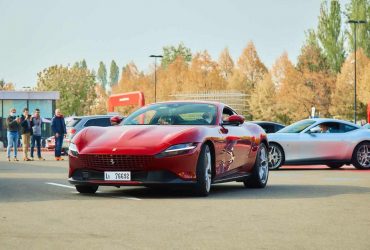 Самая дорогая евробляха: в Украину под нулевой растаможкой завезли авто за $221 тысячу