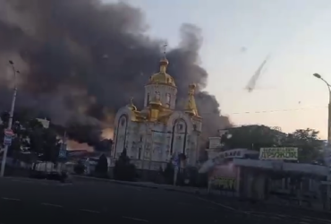 Окупанти влаштували масштабний обстріл Донецька: ЗМІ дізналися подробиці (відео)