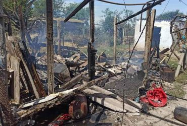 Російські військові обстріляли Миколаївщину, є руйнування (фото)