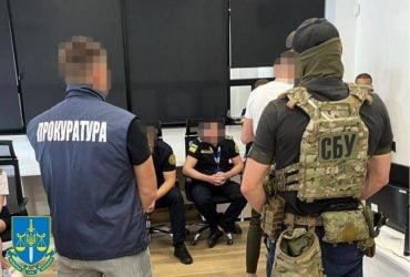 Хабарі на мільйони доларів: на Львівщині викрито схему розмитнення автівок