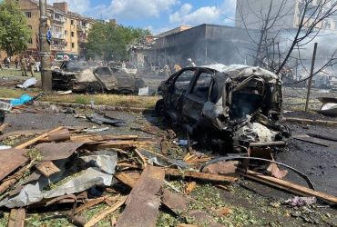 Кількість жертв ракетного удару по Вінниці зросла до 12 (фоторепортаж)