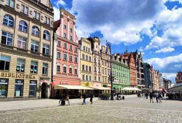 Виліт з Вроцлава: чому українцям варто звернути увагу на цей аеропорт у Польщі