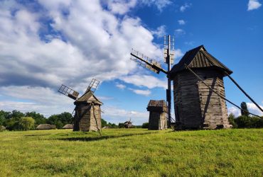 Доторкнутися до історії серед дивовижної природи у Пирогові (фоторепортаж, відео)