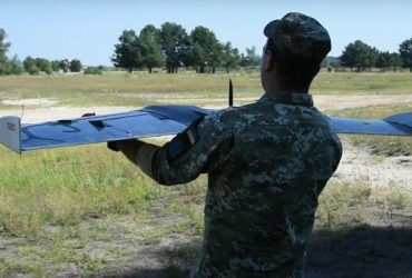 Украинский дрон Валькирия помог ВСУ утилизировать три вражеских САУ Гвоздика (фото)