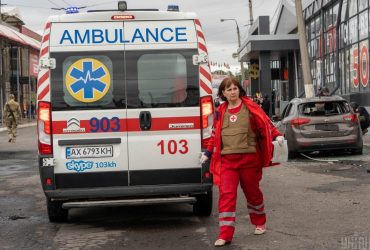 Якщо 103 не працює: киянам розповіли, як викликати швидку під час блекауту