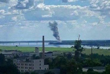 РФ хоче побудувати понтонну переправу після ударів ЗСУ по Антонівському мосту - облрада