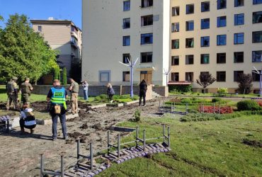 Наслідки ворожих ракетних ударів по Харкову: поранено 6 осіб