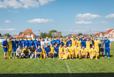 В рамках благотворительного матча Сборная легенд – Сборная звезд собрали более 1 млн грн на поддержку ВСУ