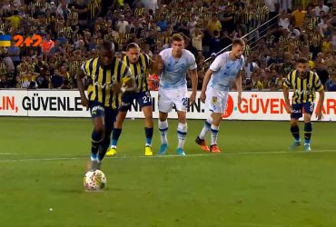 Фенербахче (Туреччина) - Динамо (Київ) - 0:1 - Відео нереалізованого пенальті (69')