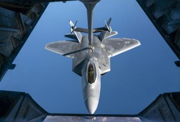 США перебросят в Польшу еще больше истребителей F-22, чтобы усилить сдерживание РФ