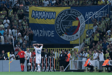 УАФ обратилась в УЕФА по поводу скандального поведения болельщиков Фенербахче