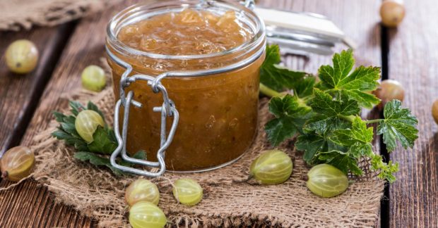 Варенье из крыжовника - пятиминутка и другие рецепты — УНИАН