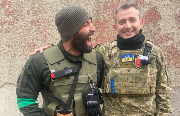Сводят с ума: 5 секс-символов среди известных украинских военных (фото)