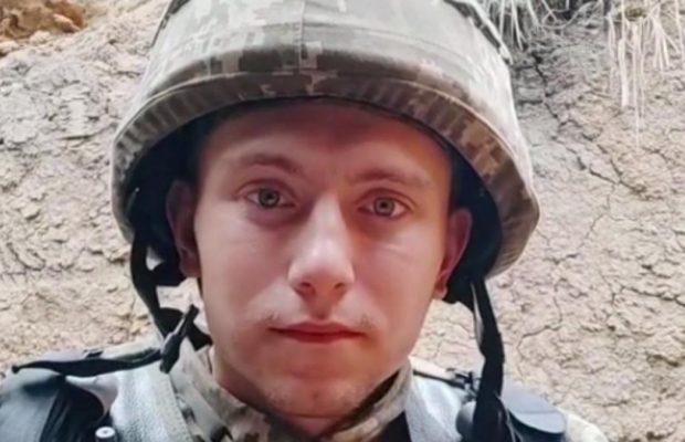 Український герой довів до сліз зворушливим відео з фронту: привітав сина з днем народження