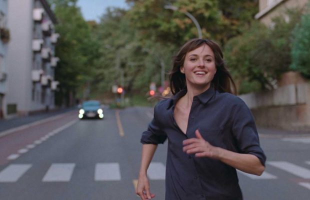 Фестивальный хит "Худший человек на свете" и легкая комедия "Затерянный город": что в кино с 14 июля