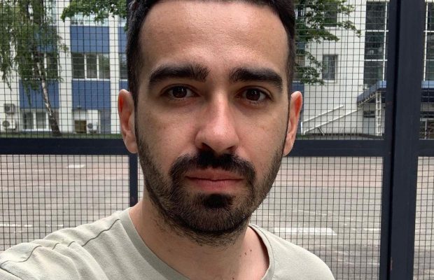 Юморист Роман Мищеряков в свой день рождения собрал деньги на авто для ВСУ