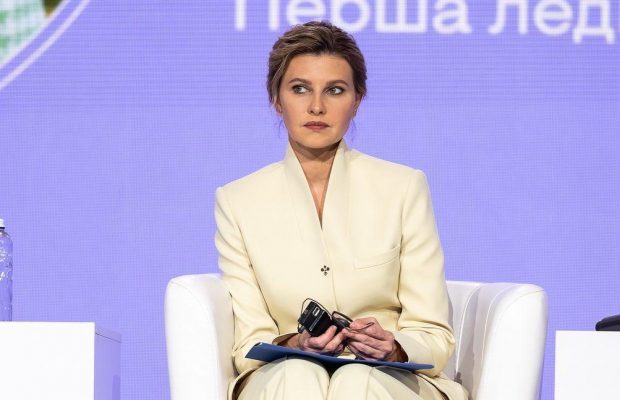 Елена Зеленская защитила мужа от нападок