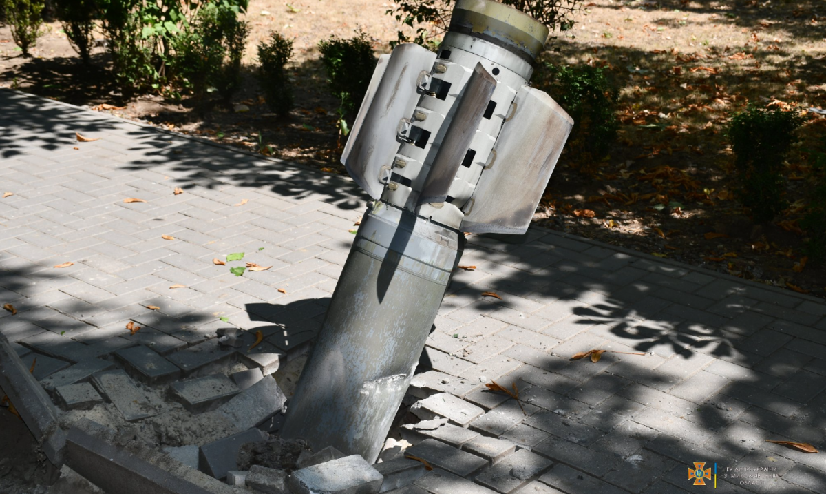 Росіяни обстрілюють Миколаїв / фото ДСНС