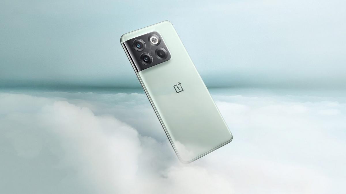 OnePlus представила флагманський смартфон із зарядкою до 100% за 19 хвилин / фото OnePlus