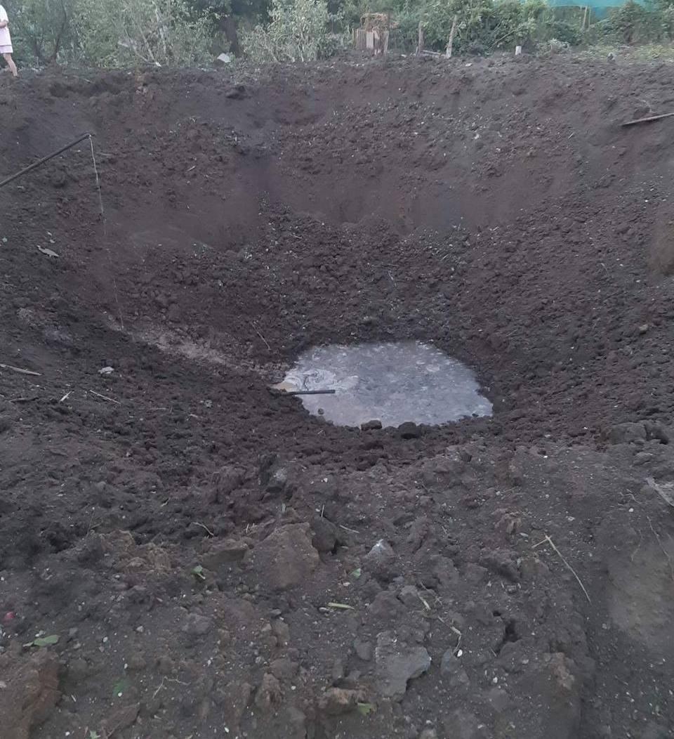 Враг обстрелял пригород Запорожья / фото: Анатолий Куртев Враг обстрелял пригород Запорожья / фото: Анатолий Куртев