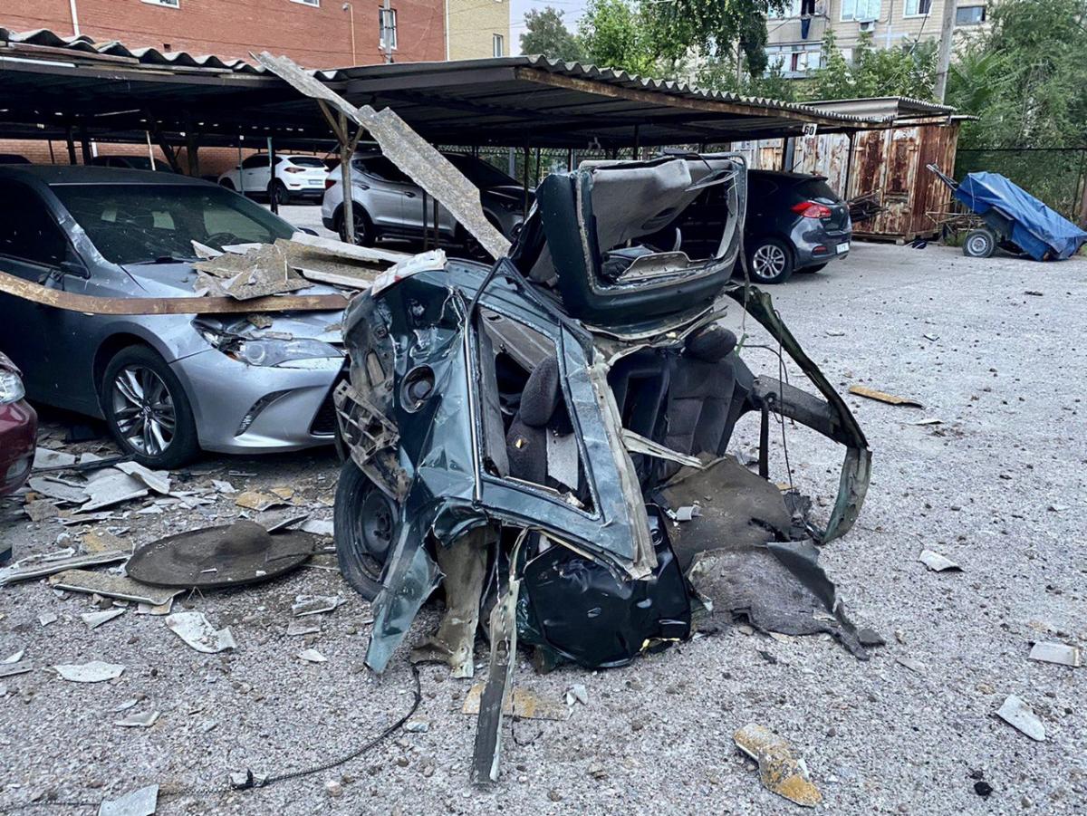 Вночі окупанти обстріляли Дніпропетровщину: є загиблі та поранені Вночі окупанти обстріляли Дніпропетровщину: є загиблі та поранені