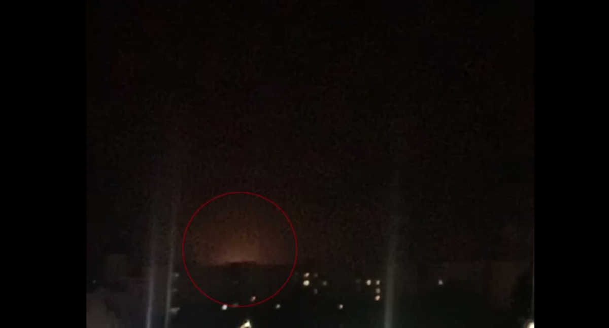 В ночь на 11 августа на аэродроме "Зябровка" гремели взрывы / скриншот