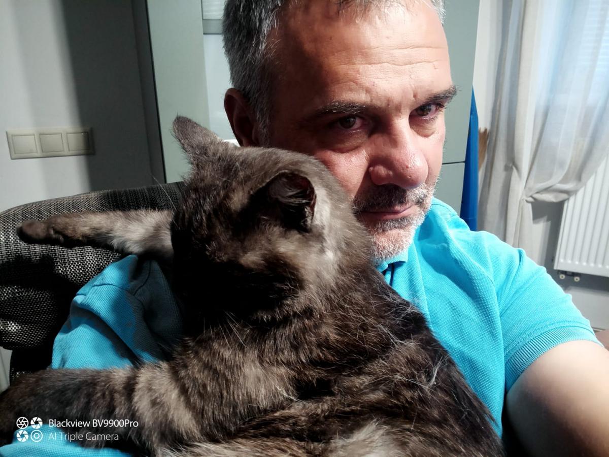 Игорь Исаков с домашним любимцем / фото Facebook Игоря Исакова Игорь Исаков с домашним любимцем / фото Facebook Игоря Исакова
