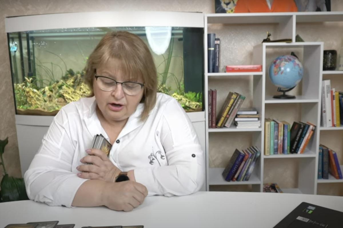Экстрасенс Людмила Хомутовская / Скриншот