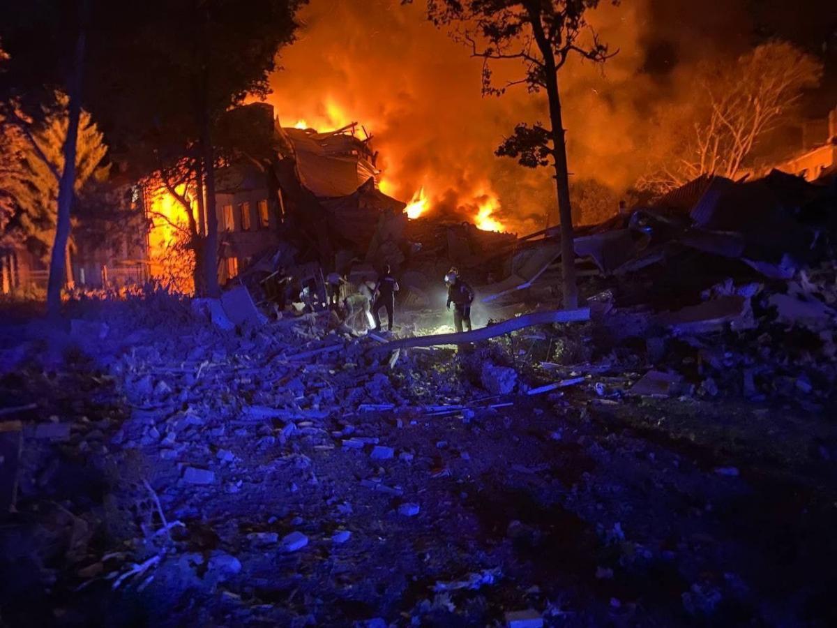 Окупанти відкрили вогонь по Харкову / фото Олег Синєгубов