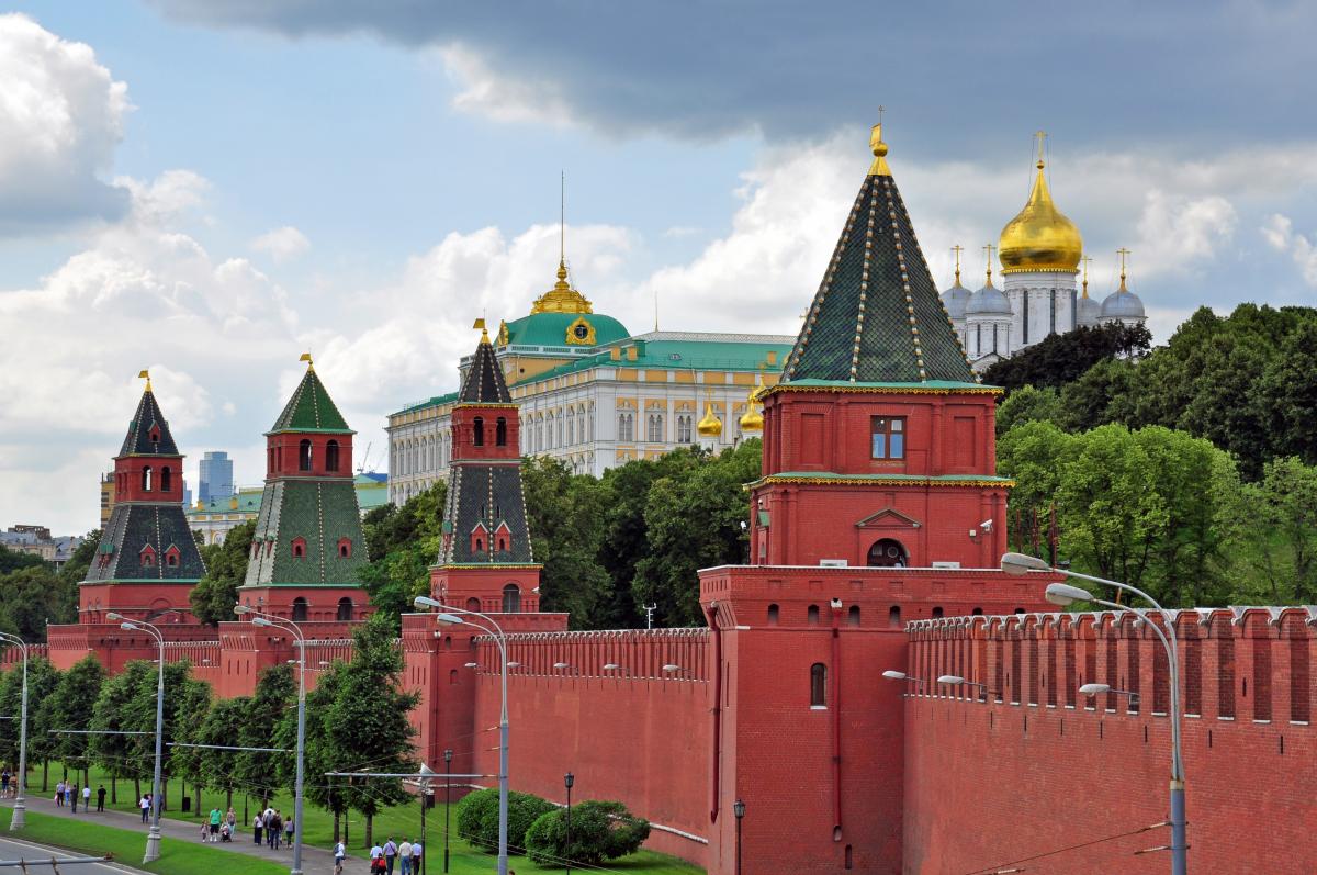 Москва занадто публічно встановлює ППО, нібито для захисту від українських атак / фото ua.depositphotos.com